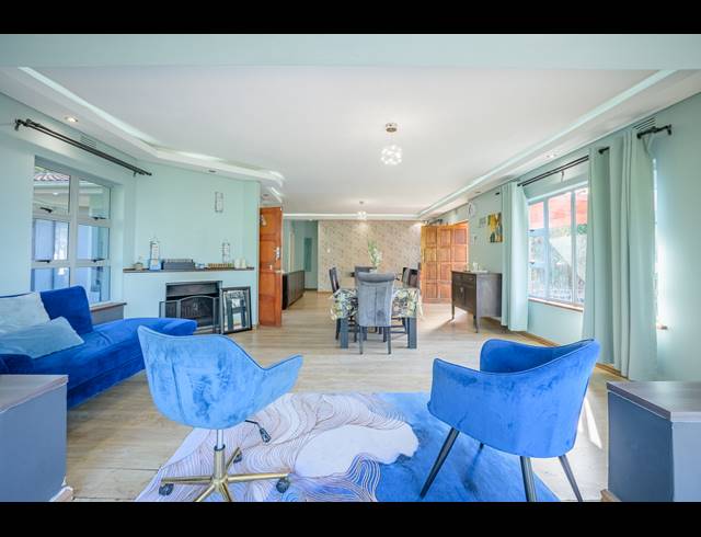 4 BEDROOM HOUSE FOR SALE IN WESTVILLE